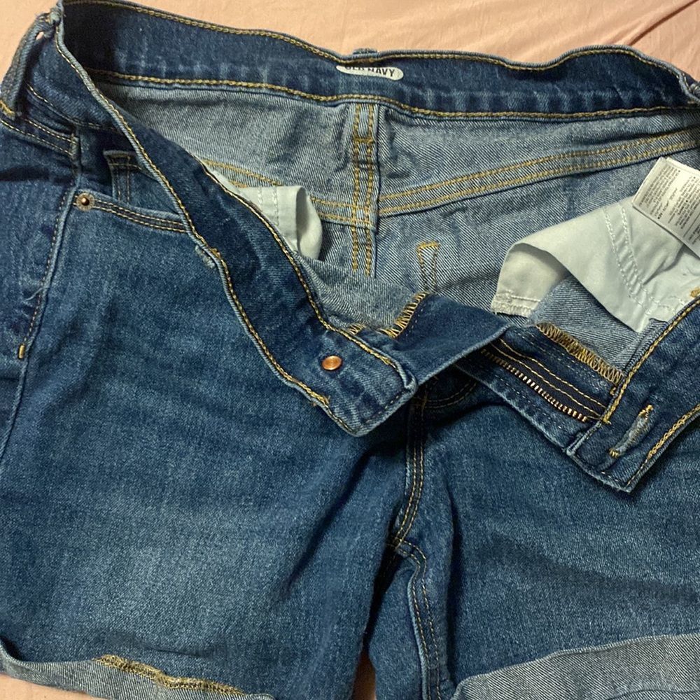 Old Navy Jean Shorts - Picture 3 of 5